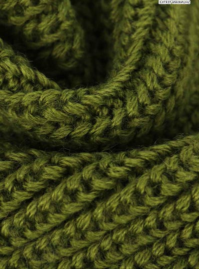 1/11 2/28/85% אקריליק 15% צמר / 70% אקריליק 30% צמר