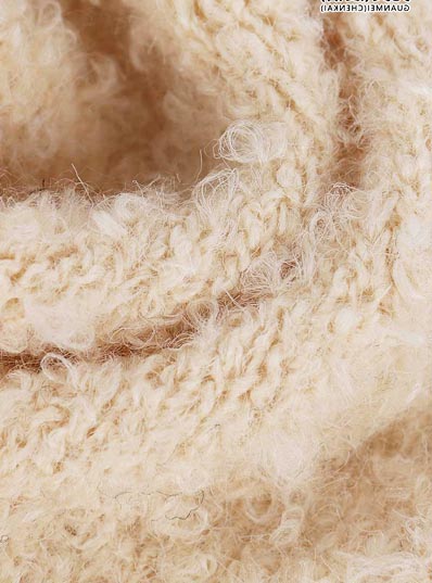 1/4, 8 NM 58% Polyester 32% Polyester Recyclé 7% Laine 3% Élasthanne