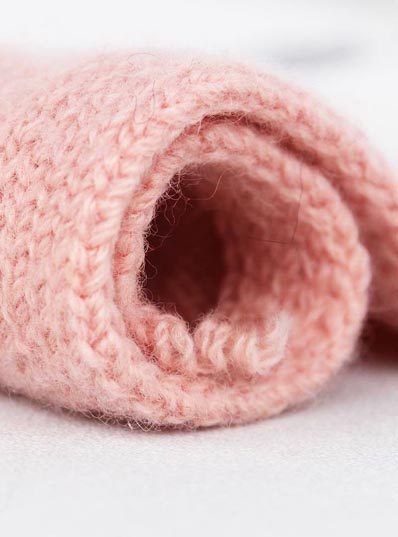 2/26NM 100% Suoer Feine Merinowolle (90ER Jahre)