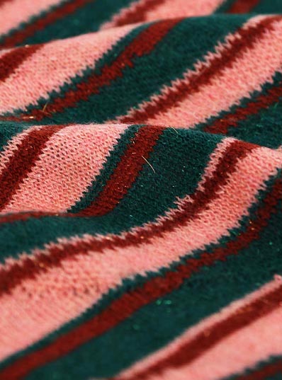 2/68nm Italialainen kristalli silkki kashmir 10% Kashmir 45% Villa 28% Viskoosi 15% Nylon 2% metallinen (polyesterikalvo)