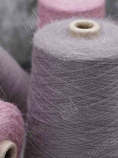 1/15nm glorie 50% Angora 50% Nylon